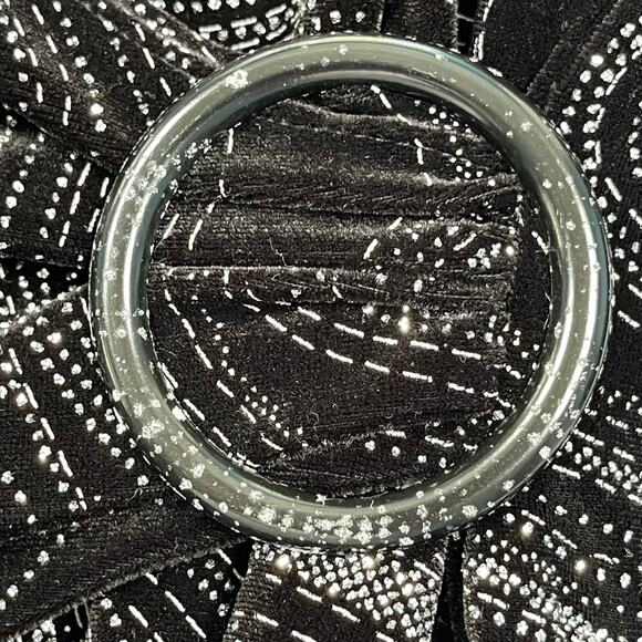 Notations Top Womens 3X Black Velour Velvet Silver Glitter Faux Wrap Buckle - Picture 5 of 15